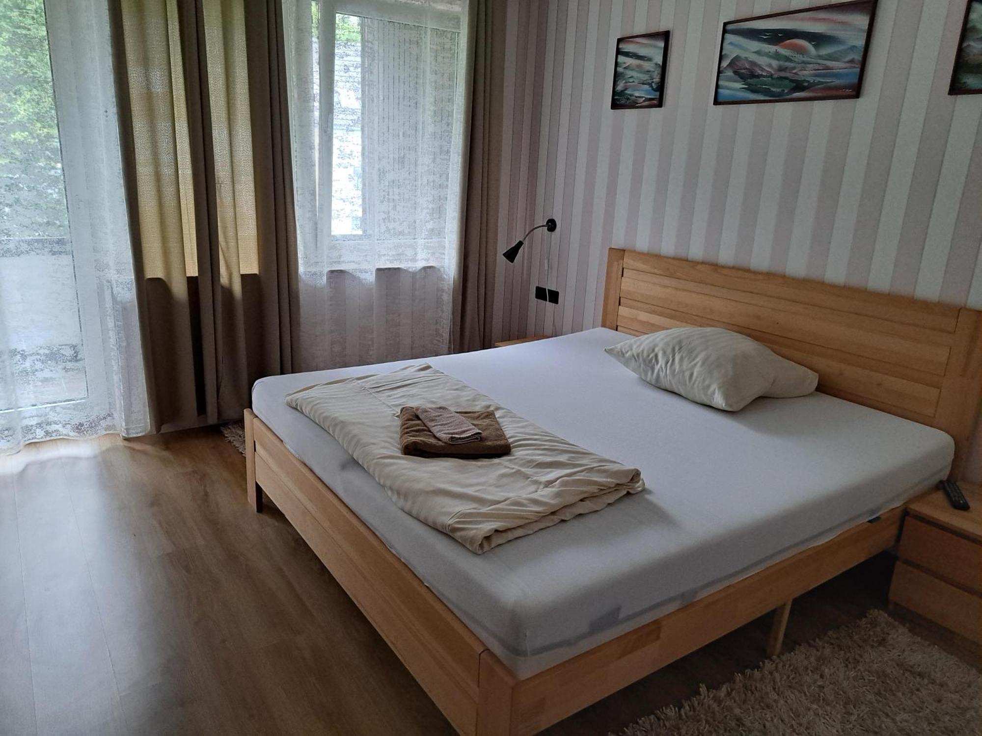 ลันด์โฮเต็ล ลาร์มันน์ Hotel เลนเนชตัดท์ ภายนอก รูปภาพ